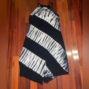 Henkerchief  dress black gray size large INC international concepts